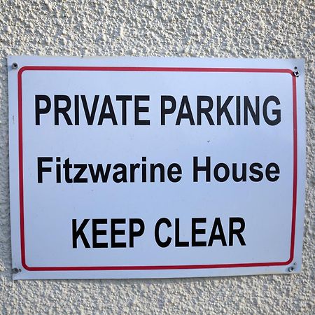 Fitzwarine House Whittington Hotel Bagian luar foto